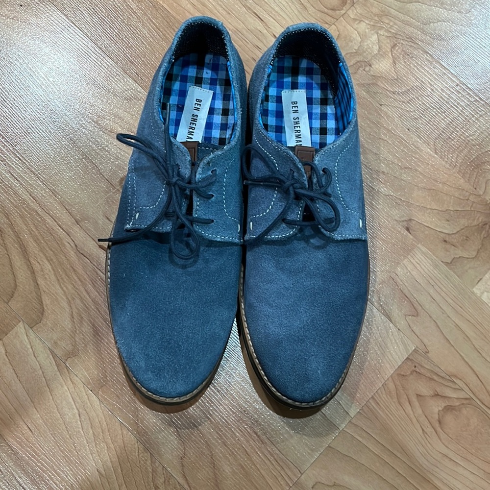 Blue suede Ben Sherman lace up shoes